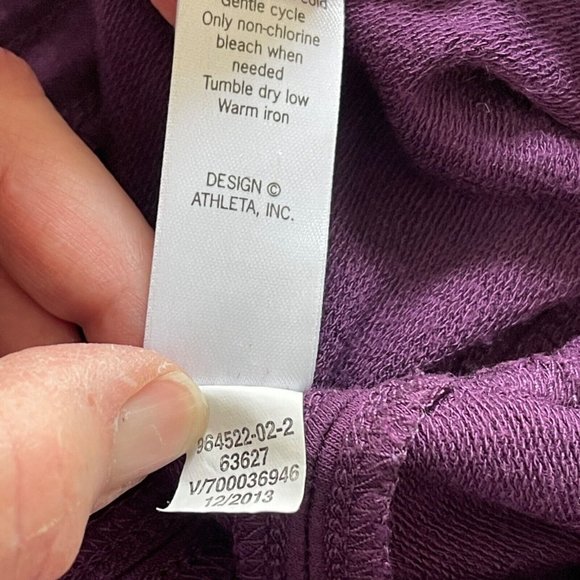 Athleta Sahaja Hi Rise Capri Pants Womens XS Purple Drawstring Loungewear Jogger - Picture 8 of 9
